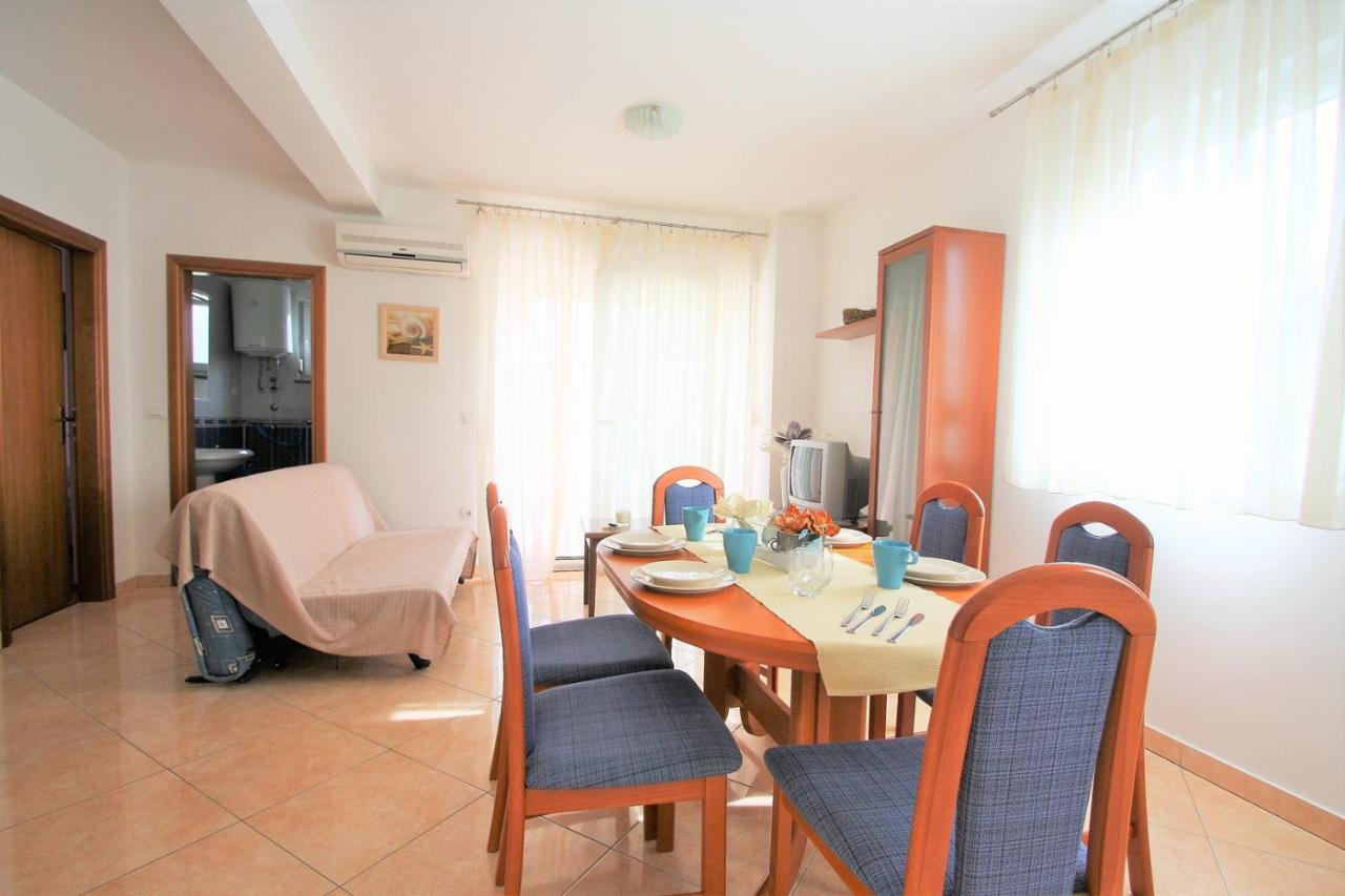 Apartment Mendikovic Poreč Eksteriør billede