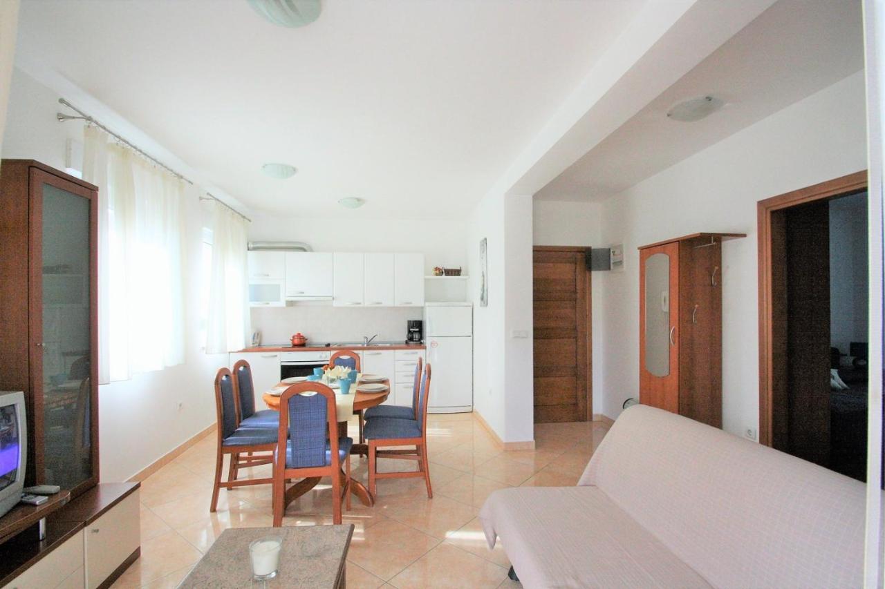 Apartment Mendikovic Poreč Eksteriør billede